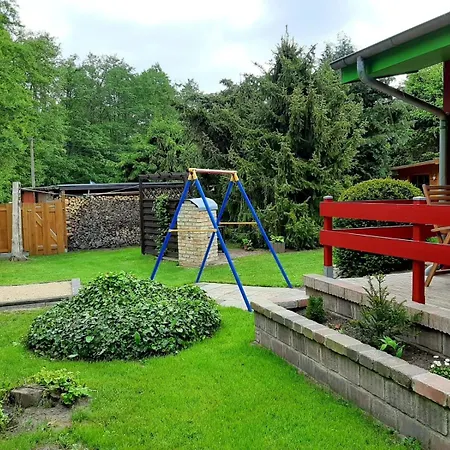 Sonneneck Mit Motorboot Und Kanu *